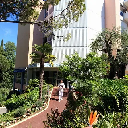Ξενοδοχείο με διαμερίσματα Inter-hotel Les Agapanthes De L'esterel Κάννες