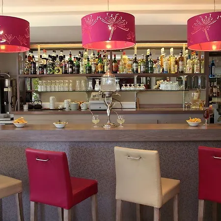 Inter-hotel Les Agapanthes De L'esterel Ξενοδοχείο με διαμερίσματα 3*