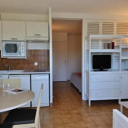 Inter-hotel Les Agapanthes De L'esterel 3* Κάννες