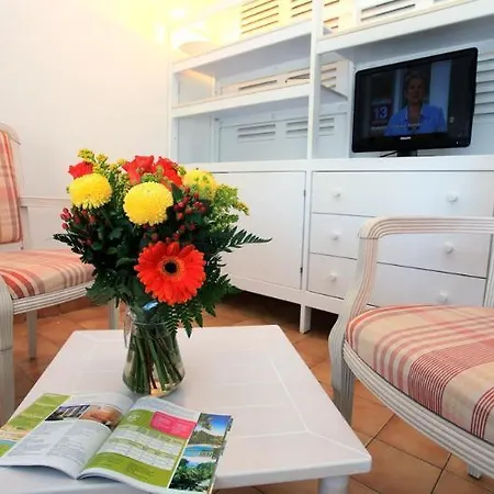 Inter-hotel Les Agapanthes De L'esterel Apart-hotel 3*