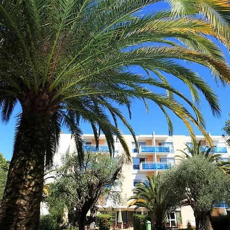 Inter-hotel Les Agapanthes De L'esterel Apartmanhotel Cannes